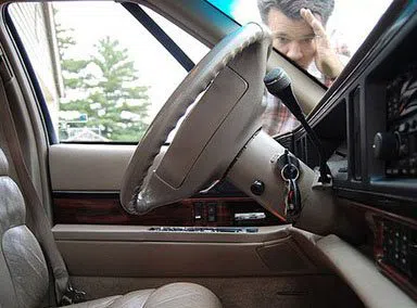 Universal Locksmith Store Boca Raton, FL 561-328-2943 Universal Locksmith Store Boca Raton, FL 561-328-2943 - 20-Car-Lockout